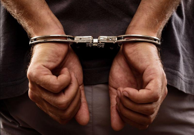 arrest warrant police officer handcuffs png favpng niB3w7Ejs6sRNC5CgyTz0r716 resized