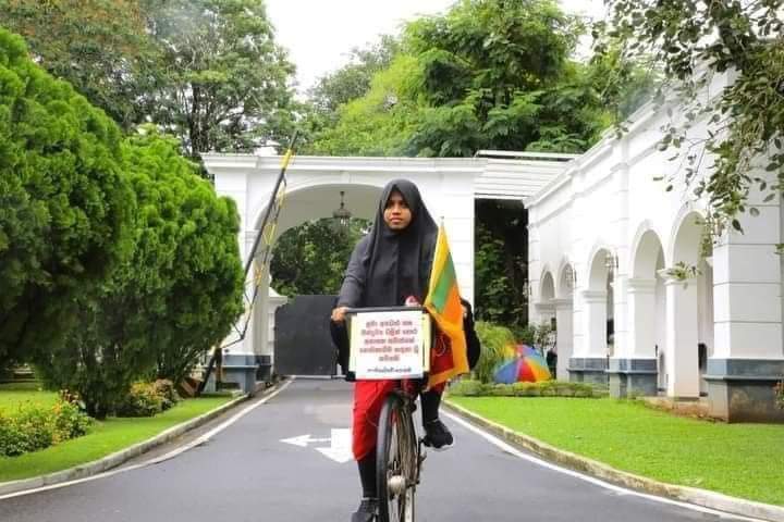WhatsApp Image 2024 10 14 at 21.43.12